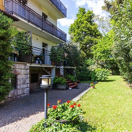 Casa Irina Apartman Riva del Garda Kültér fotó